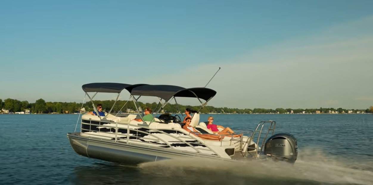 buy new or used pontoon boats buy new or used pontoon boats
